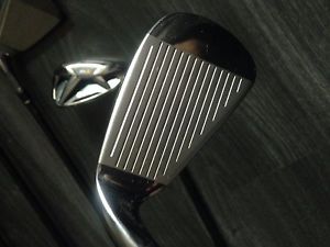 Iron Set Golf Taylormade M2 Very good condition. 8 golf clubs. Regular flex.