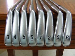 Nike Victory Red Forged TW Blade Iron Set 3 - PW Dynamic Gold S300