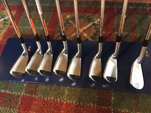 (USED) TITLEIST AP2 IRONS (4-PW+GAP)