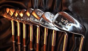 1967 MacGREGOR VIP IRONS (BY NICKLAUS)-2-9, P-MEN'S RH