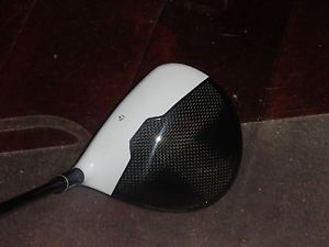 *USED 1 ROUND*  2017 TAYLOR MADE M2 W/STIFF GRAPHITE SHAFT (9.5 DEGREE LOFT)