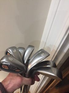 2016 Mizuno JPX EZ Iron Set 4-PW Fujikura Orochi 65g Regular Flex Graphite Shaft