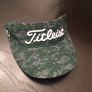 Lot of 2 SCOTTY CAMERON MASTERS Titleist Tour Visor Grey & Green Camo Circle T