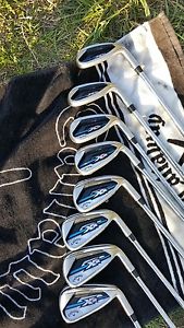 *mint* callaway xr 16 os regular 5,6,7,8,9,Pw,Aw, Sw 8 clubs excellent!!!