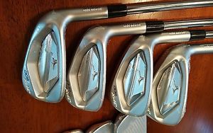 ** New Mizuno JPX 900 Irons 4-GW **