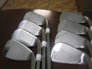 Titleist AP1 712 Irons 4-pw + aw upgraded 5.0 rifle shafts  reg. LH