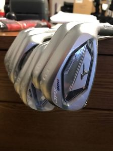 *BRAND NEW* RH Mizuno JPX 900 Forged 9-4 PW & GW