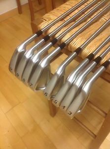 Very Rare United Vega Irons Project X Shaft 5.0 Z Tour Grips